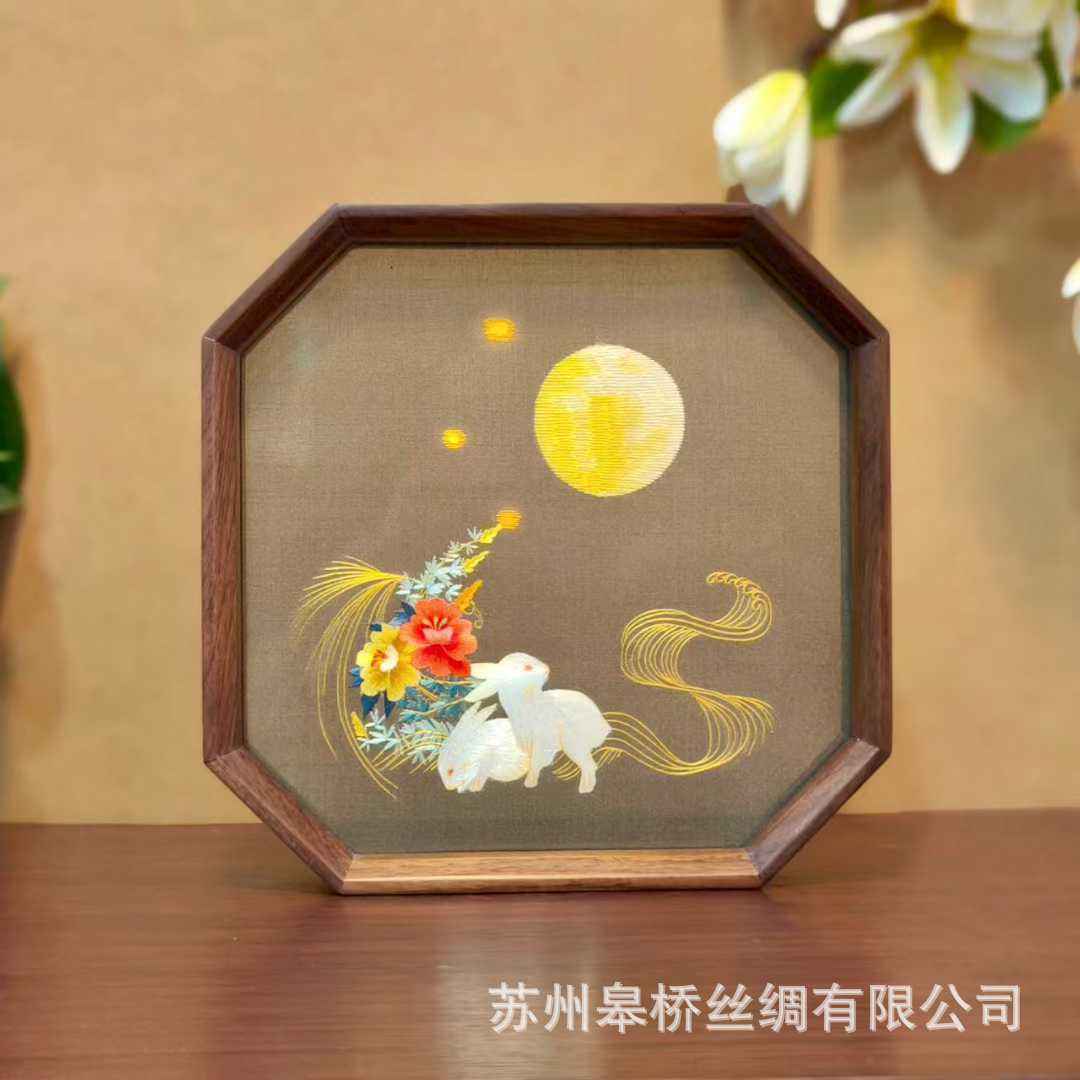 Suzhou embroidery table double-sided embroidery pure handmade ornament table screen classical specialty gifts for foreigners Shu embroidery souvenir