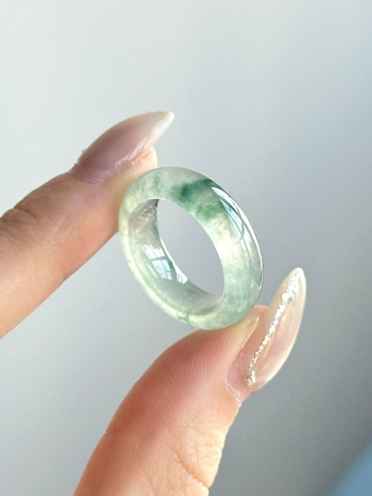 Jade ring, natural ice glutinous seed floating flower jadeite ring, women's noble ring, fashion temperament, versatile ring