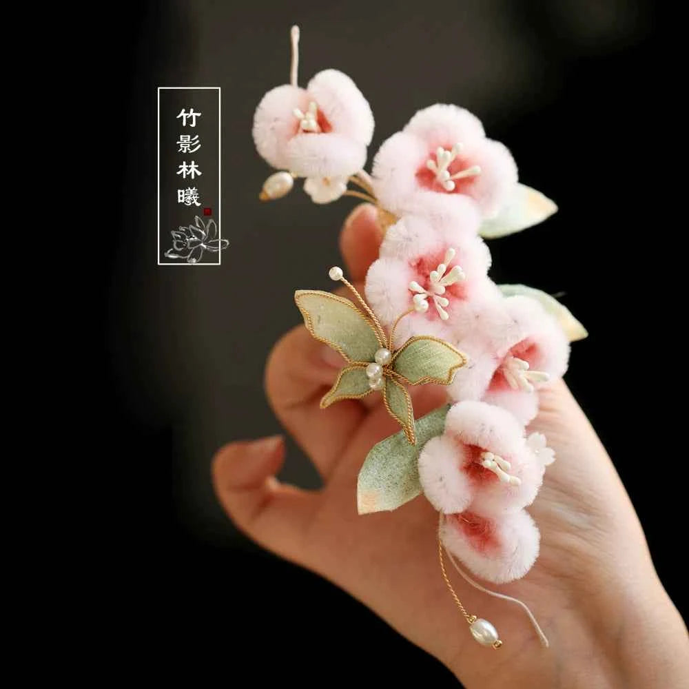 Tang Feng Butterfly Imitation Edelweiss Hairpin Side Girly Antique Hanfu Cheongsam Furry National Style Accessories Edge Clip