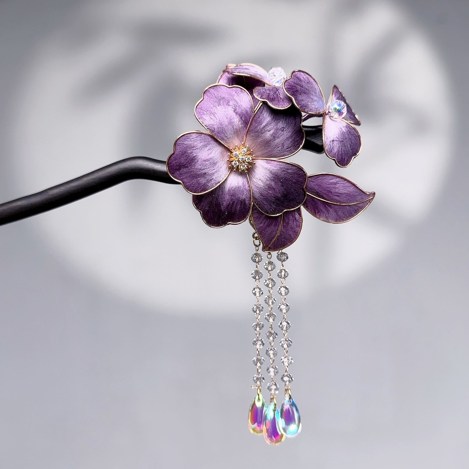 AuraKin Edelweiss Bridal Disc Hairpin - AuraKin Gift