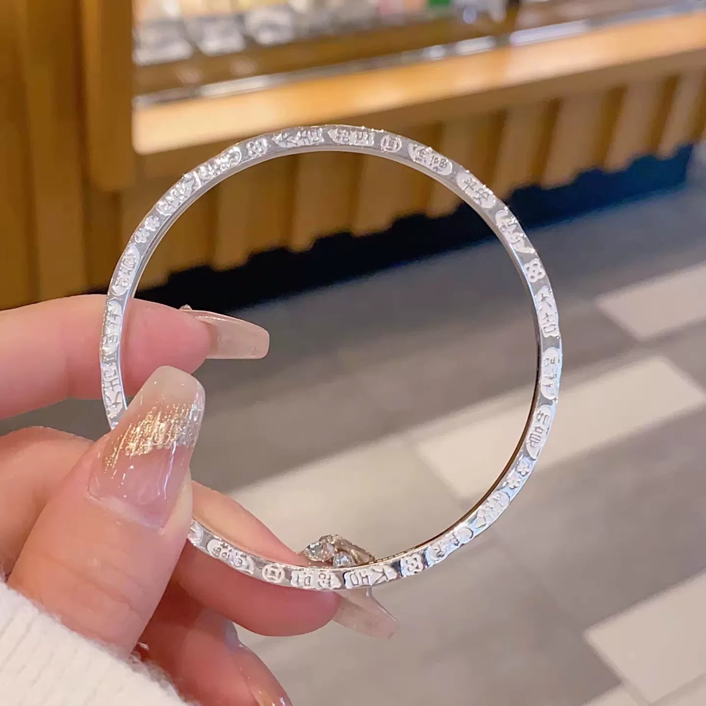 AuraKin Sifang Jiyan Silver Bracelet