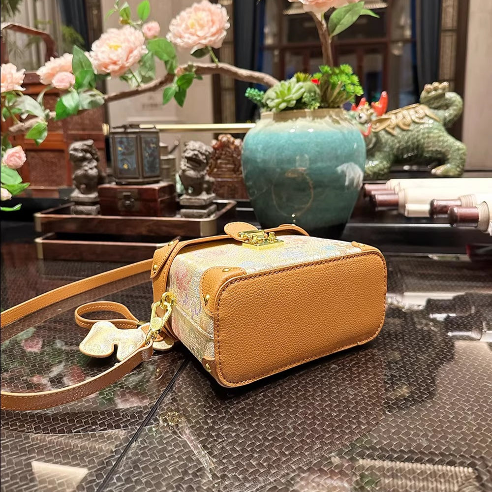 New Chinese-style intangible cultural heritage Song Jin box handbag women's Spring new high-end light luxury messenger bag - AuraKin