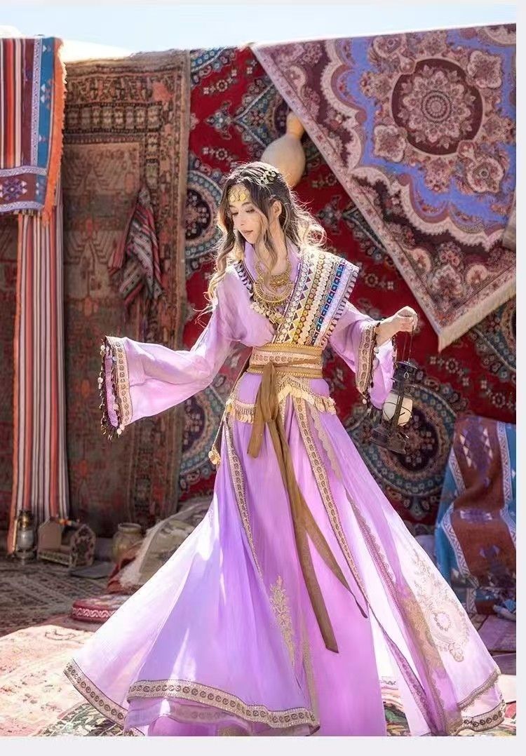 New Ancient Princess Dai Qisi Heavy Industry Clothing Embroidery Purple White Loulan Clothing Exotic Travel Photography middle - AuraKin