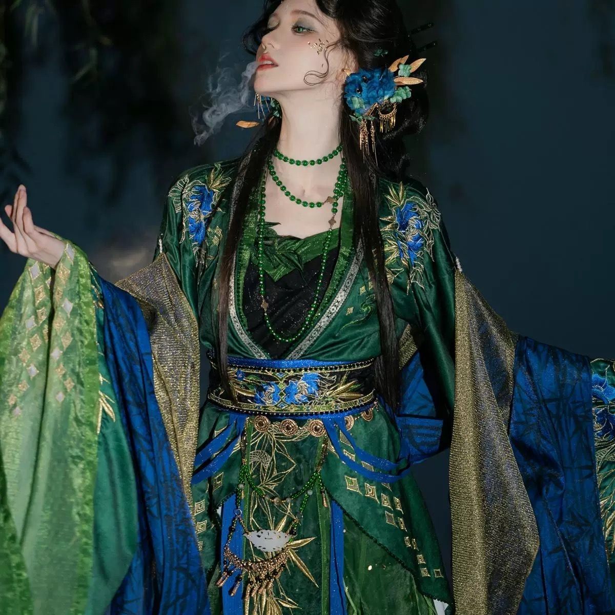 Yunma Yamazawa's original new product [Bamboo Leaf Green] Year of the Snake and Warring States Robe Han Element Green Heavy Industry Embroidery Spring middle  and Autumn [Shipped within 7 days] - AuraKin