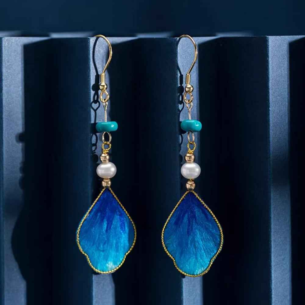 Original intangible cultural heritage velvet petals s925 Tremella hook ancient Hanfu cheongsam new Chinese earrings temperament light luxury