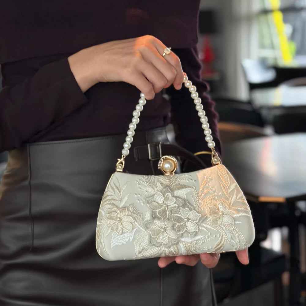 2026 New Fairy Hanfu Cheongsam Dress Chinese Retro Bag Embroidery Niche Dinner Bag Universal Women's Bag