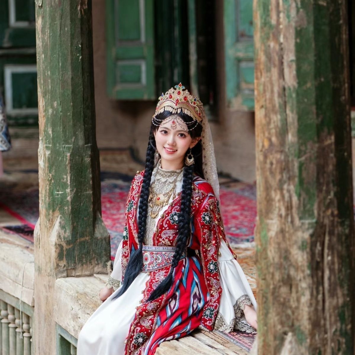 middle New Xinjiang Kashgar princess girl same clothing Uyghur photography explosion travel photo clothing Western Regions - AuraKin