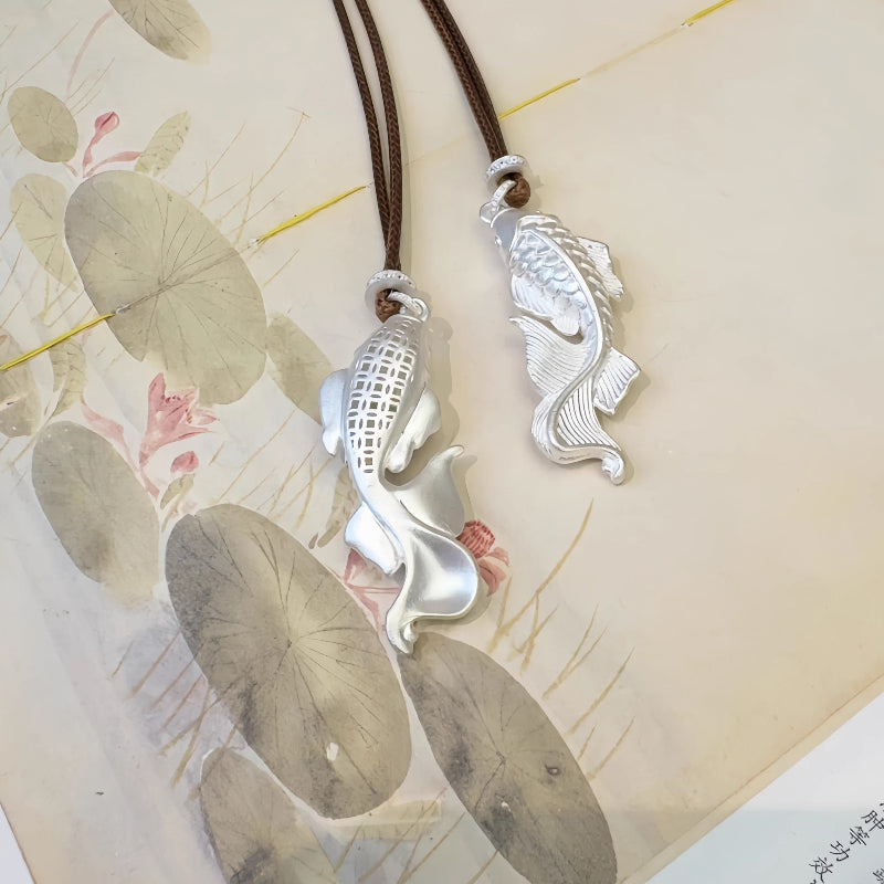 AuraKin Silver Brocade Necklace